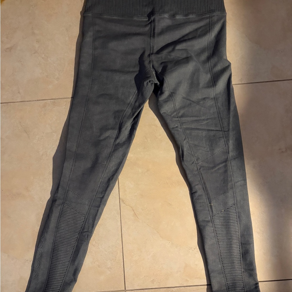 Avocado Olive Green Moto Ribbed High Rise Leggings - Picture 4 of 5